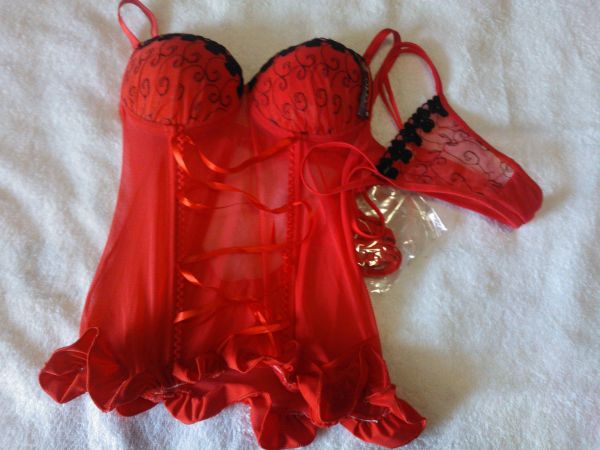 Espartilho vermelho M